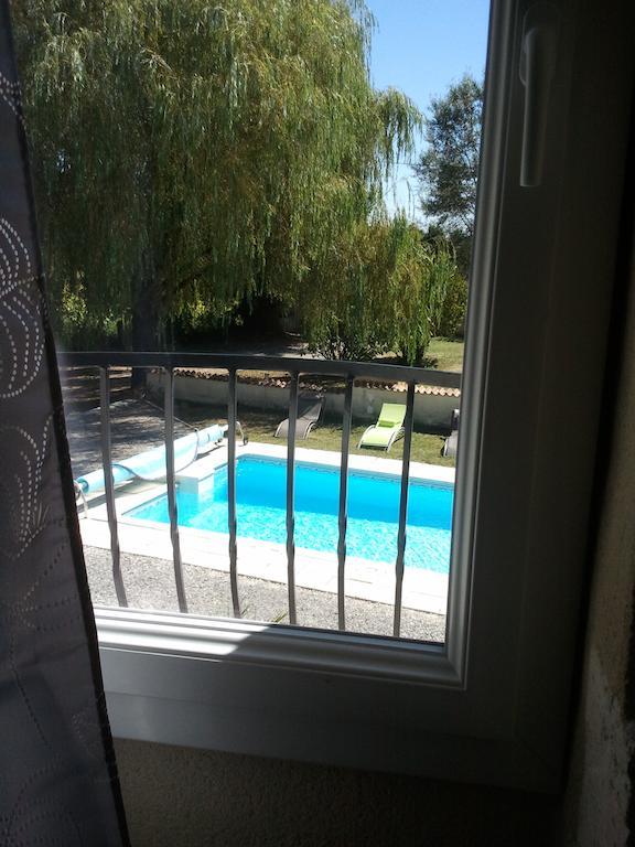 Chambres D'Hotes La Grange Au Bois Champagne-et-Fontaine Bilik gambar